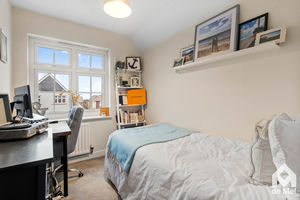 Photo 7- click for photo gallery